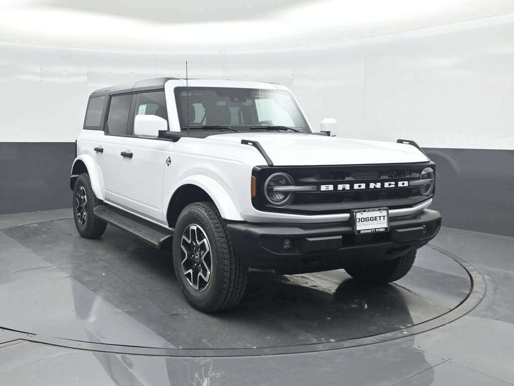New 2026 Ford Bronco Outer Banks AWD/4WD image 8