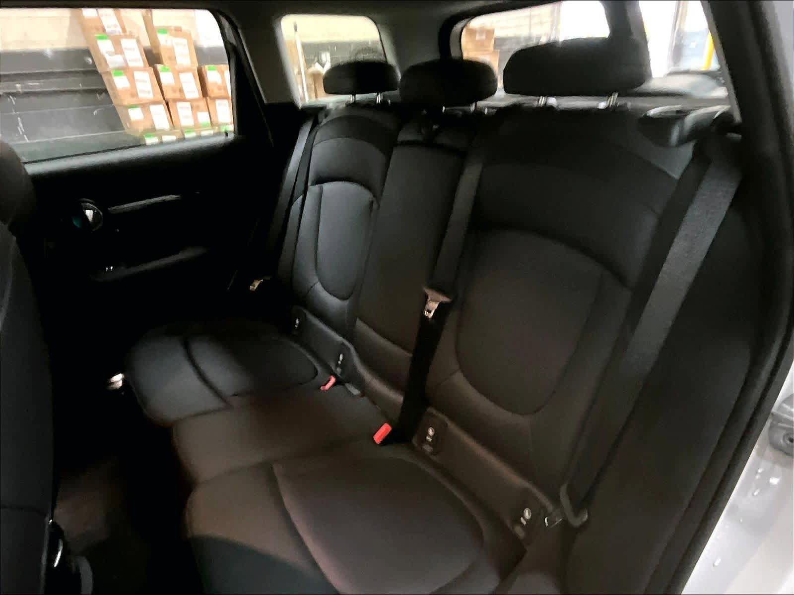 Used 2023 MINI Cooper Clubman S AWD/4WD image 27