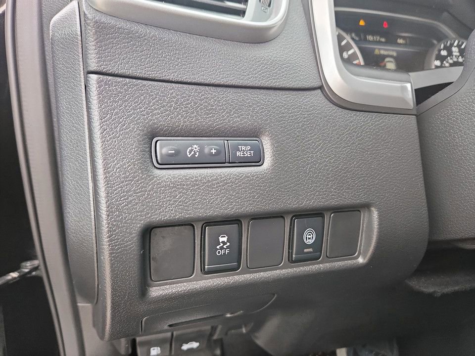 Used 2023 Nissan Murano SV image 21