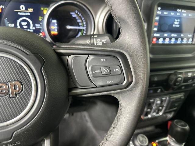 Used 2023 Jeep Wrangler Unlimited image 16
