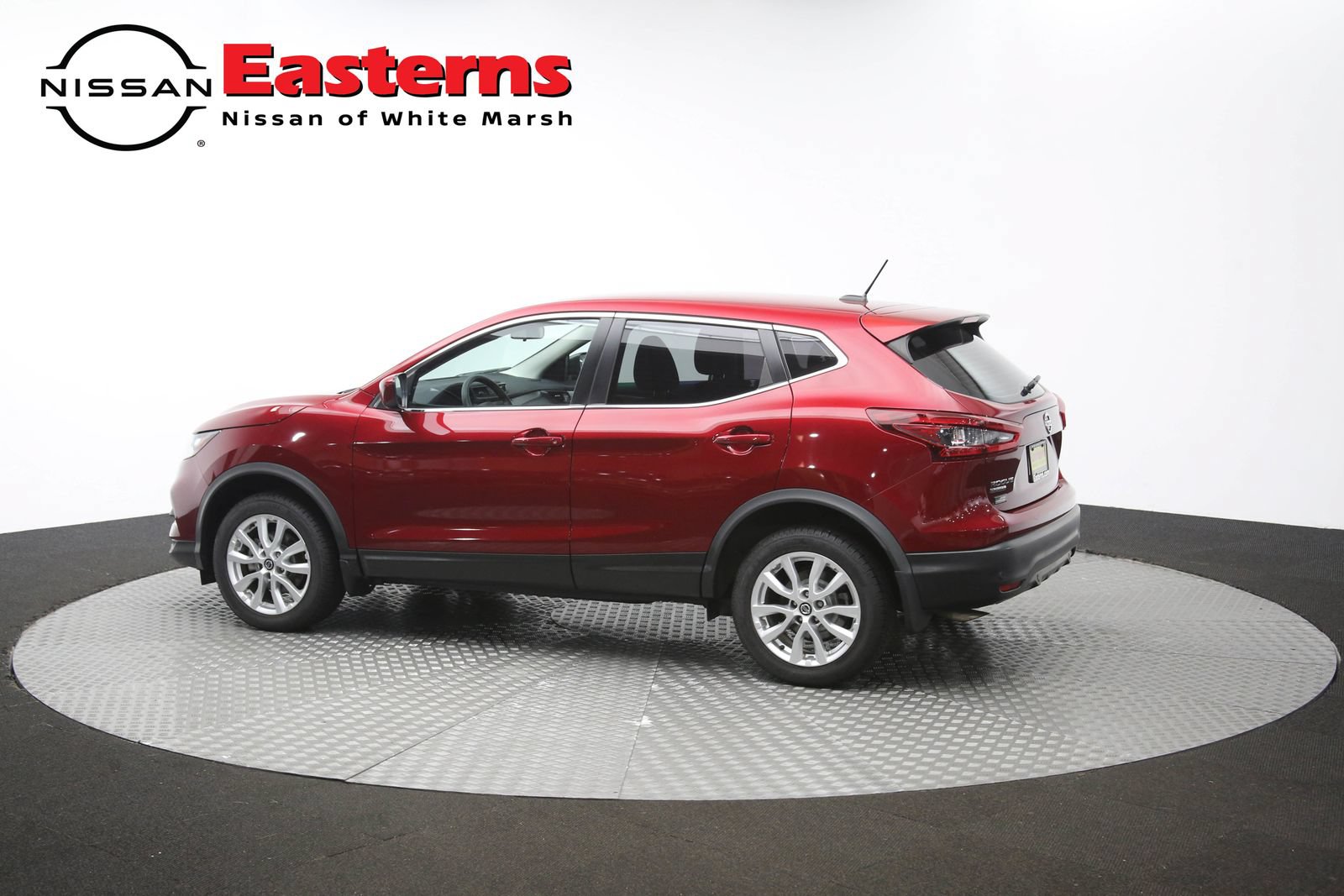 Used 2020 Nissan Rogue Sport S w/ Appearance Package FWD image 59