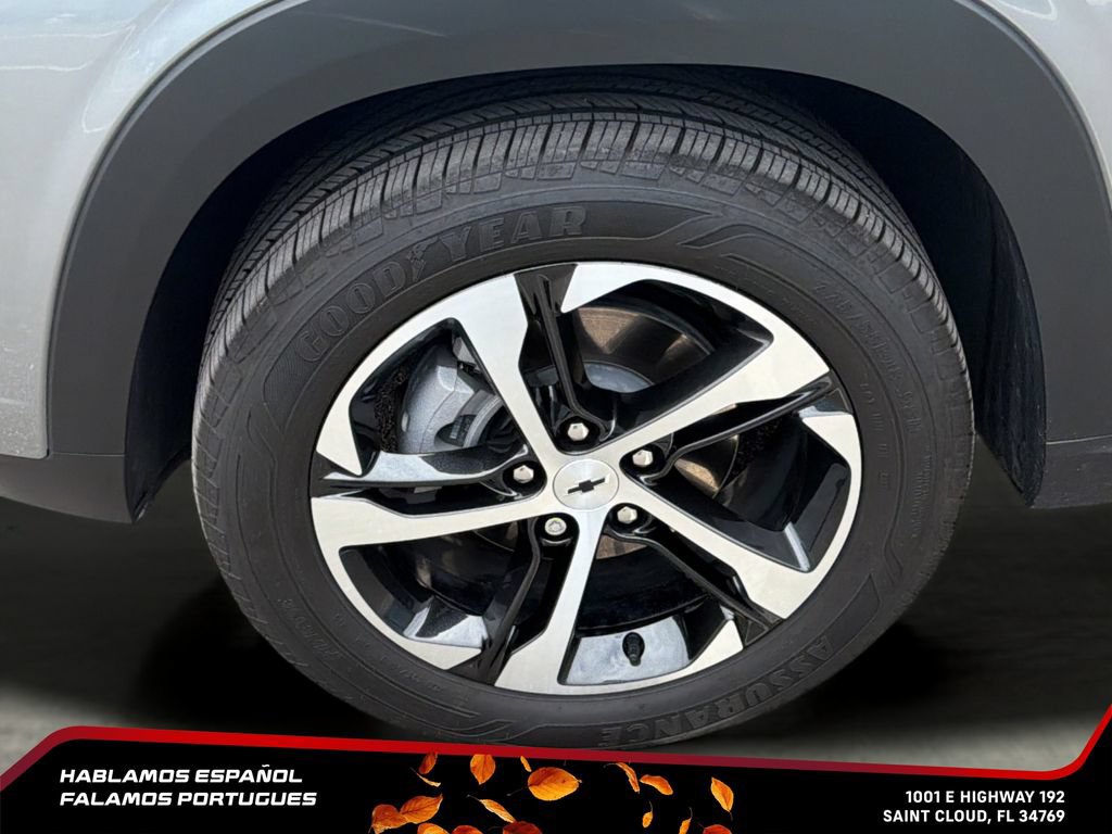 Used 2024 Chevrolet Trax RS w/ Driver Confidence Package FWD image 10