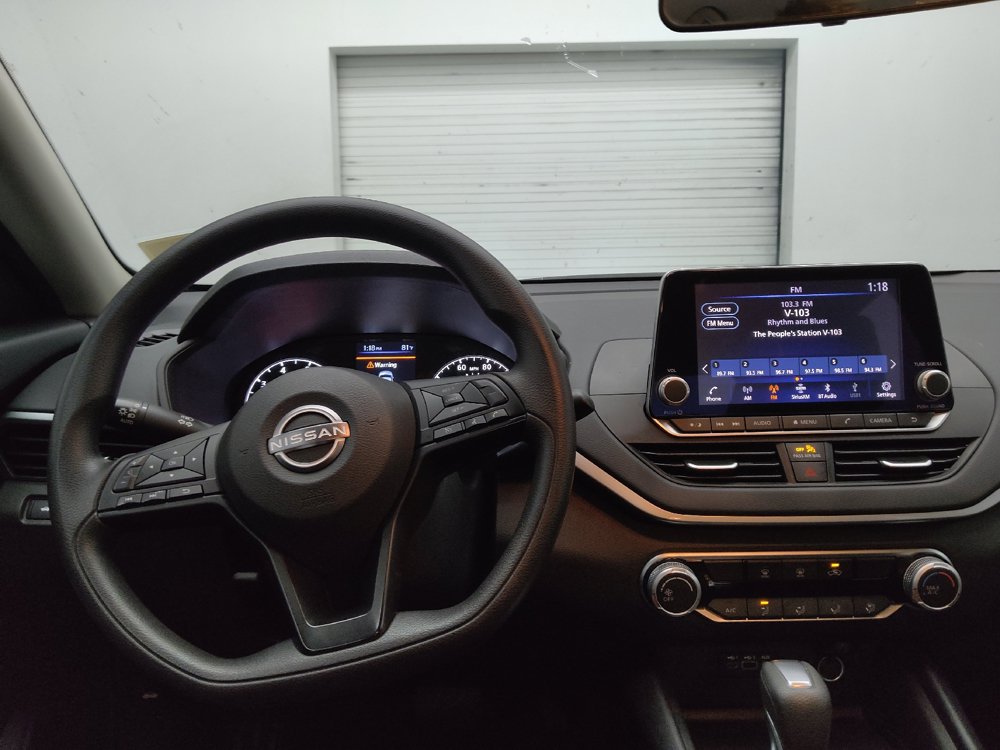 Used 2025 Nissan Altima 2.5 S FWD image 22