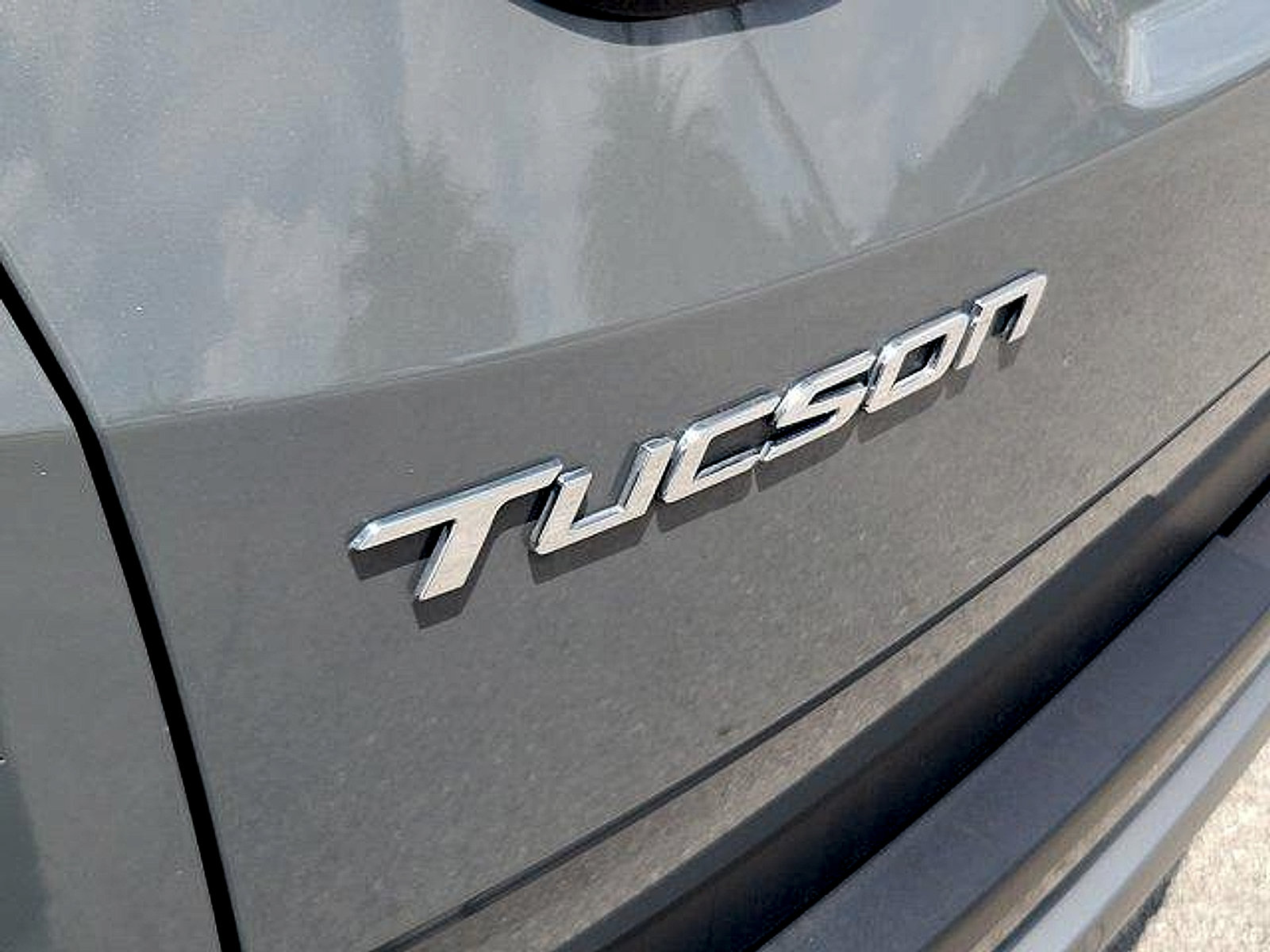 Certified 2024 Hyundai Tucson Limited FWD image 9