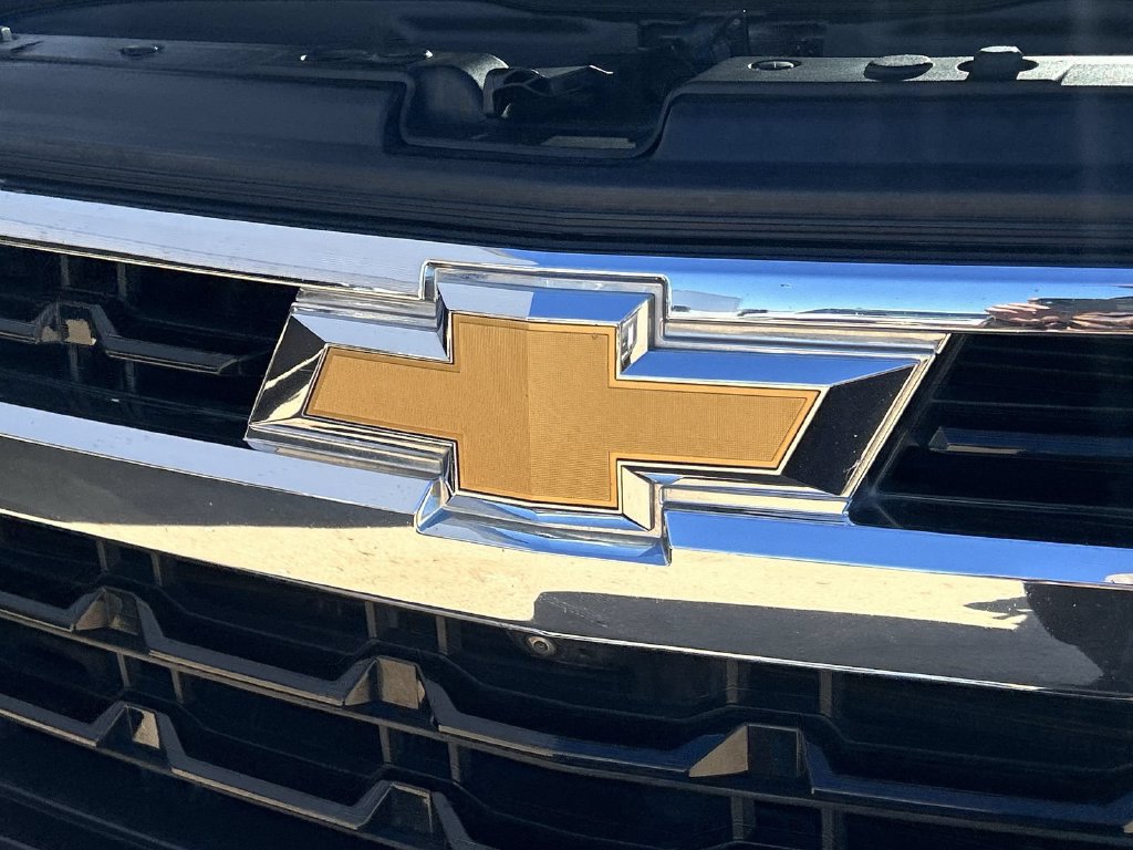 Certified 2022 Chevrolet Silverado 1500 LT w/ Diesel Off-Road Package AWD/4WD image 36
