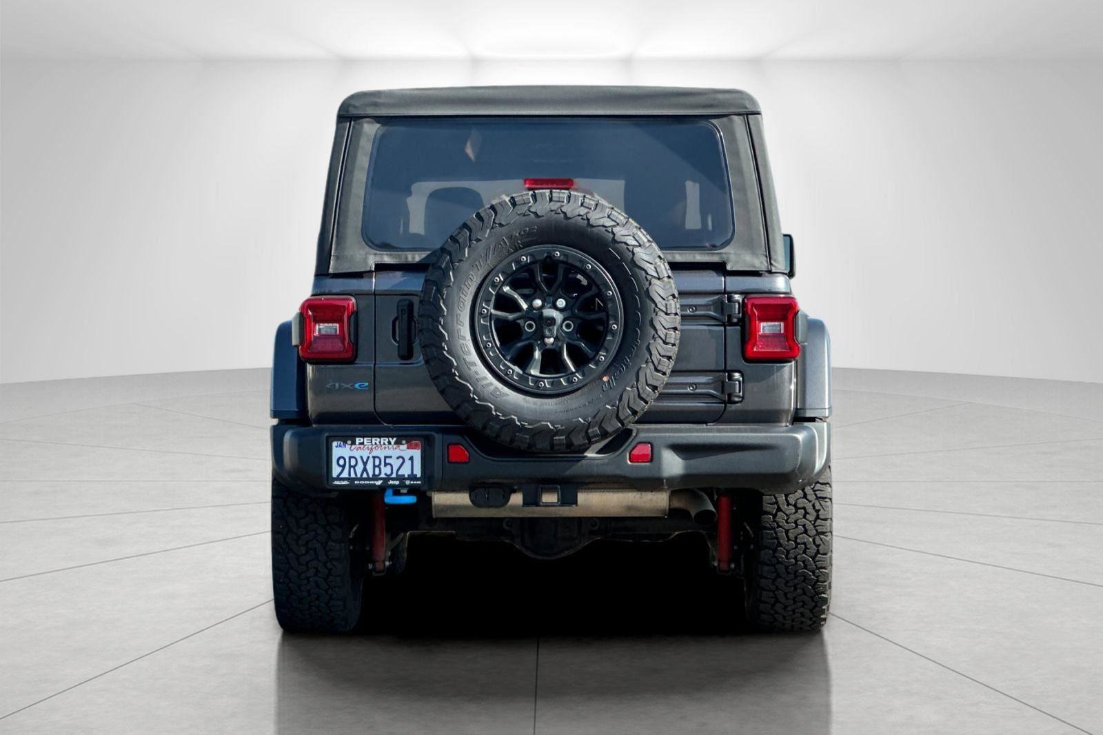Used 2023 Jeep Wrangler Unlimited Rubicon 4xe image 4
