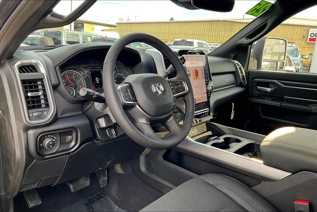 New 2025 RAM 2500 Big Horn AWD/4WD image 6