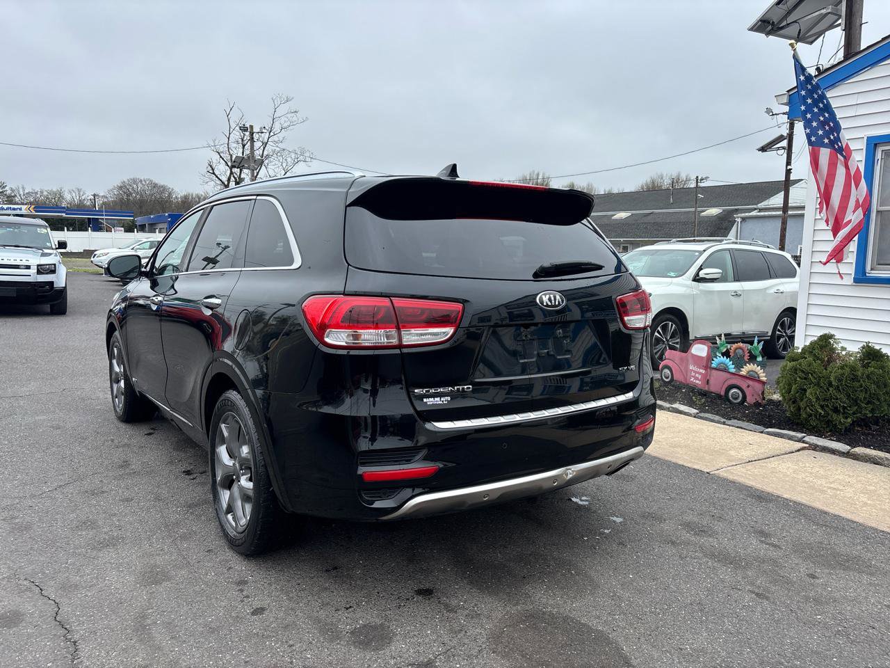 Used 2016 Kia Sorento SX image 4