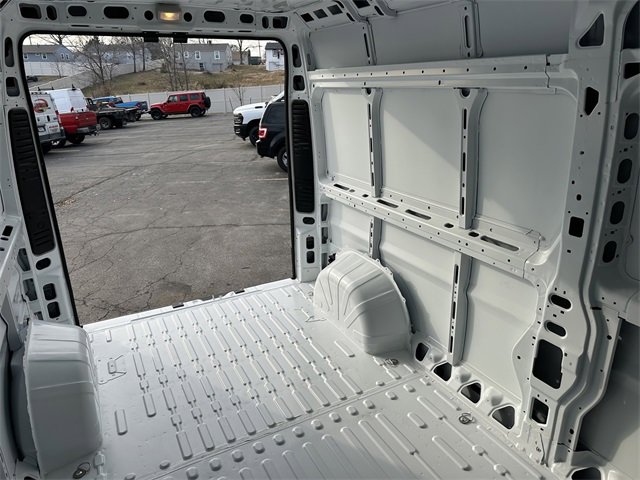 Used 2025 RAM ProMaster 2500 image 13