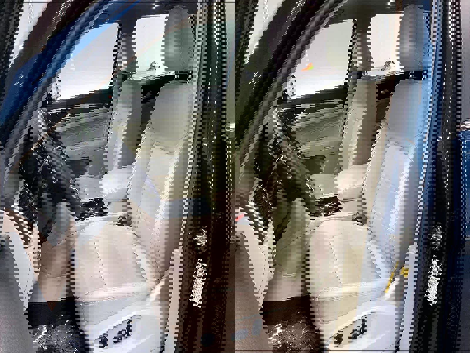 Used 2022 Volkswagen Atlas SE image 30