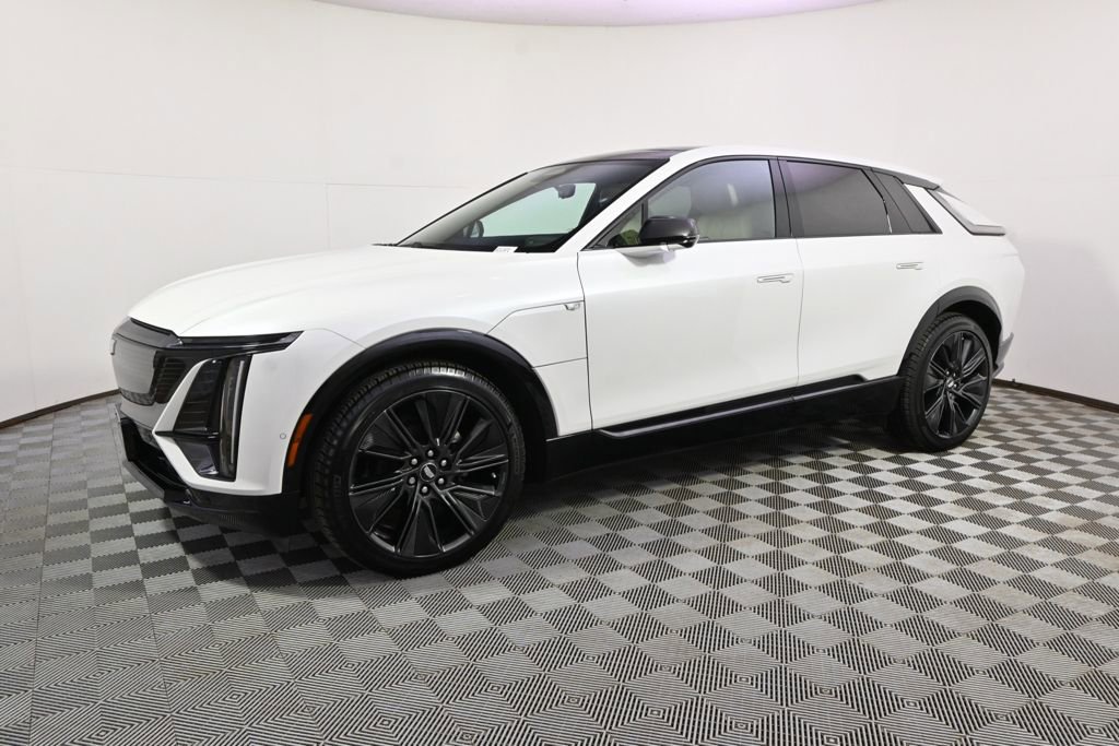 New 2025 Cadillac Lyriq Sport w/ Nappa Leather Package AWD/4WD image 2