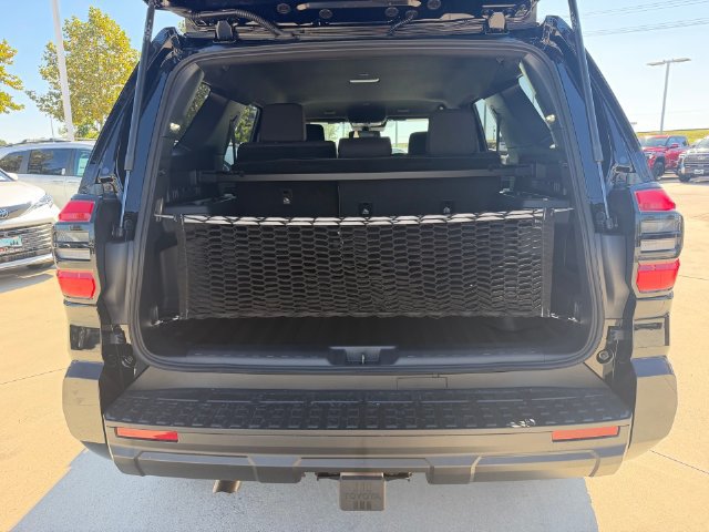 New 2026 Toyota 4Runner SR5 AWD/4WD image 4