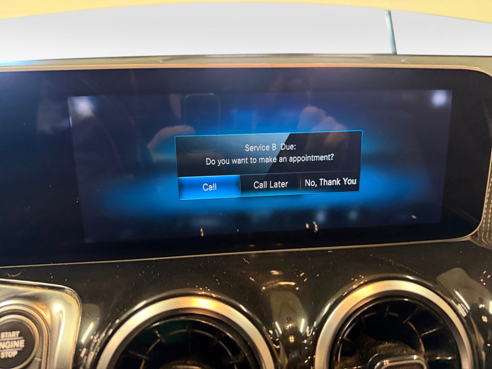 Used 2020 Mercedes-Benz GLB 250 4MATIC image 17