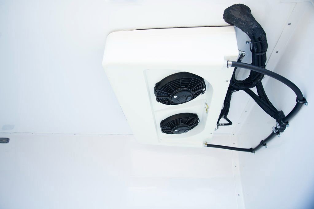 Used 2024 Mercedes-Benz Sprinter 144 Cargo image 38