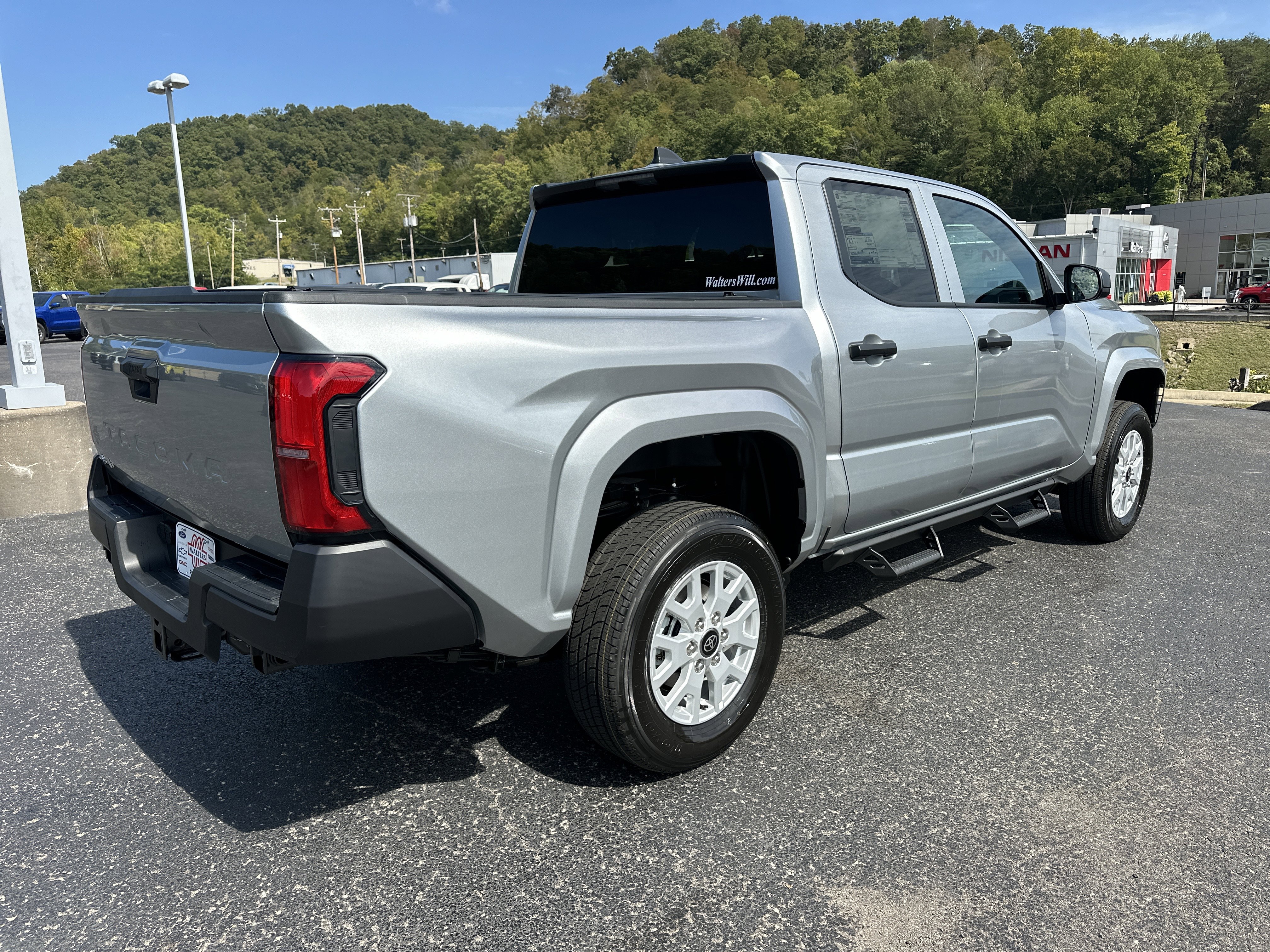 New 2025 Toyota Tacoma SR image 2