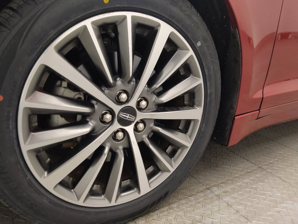 Used 2019 Lincoln MKZ Reserve FWD image 31