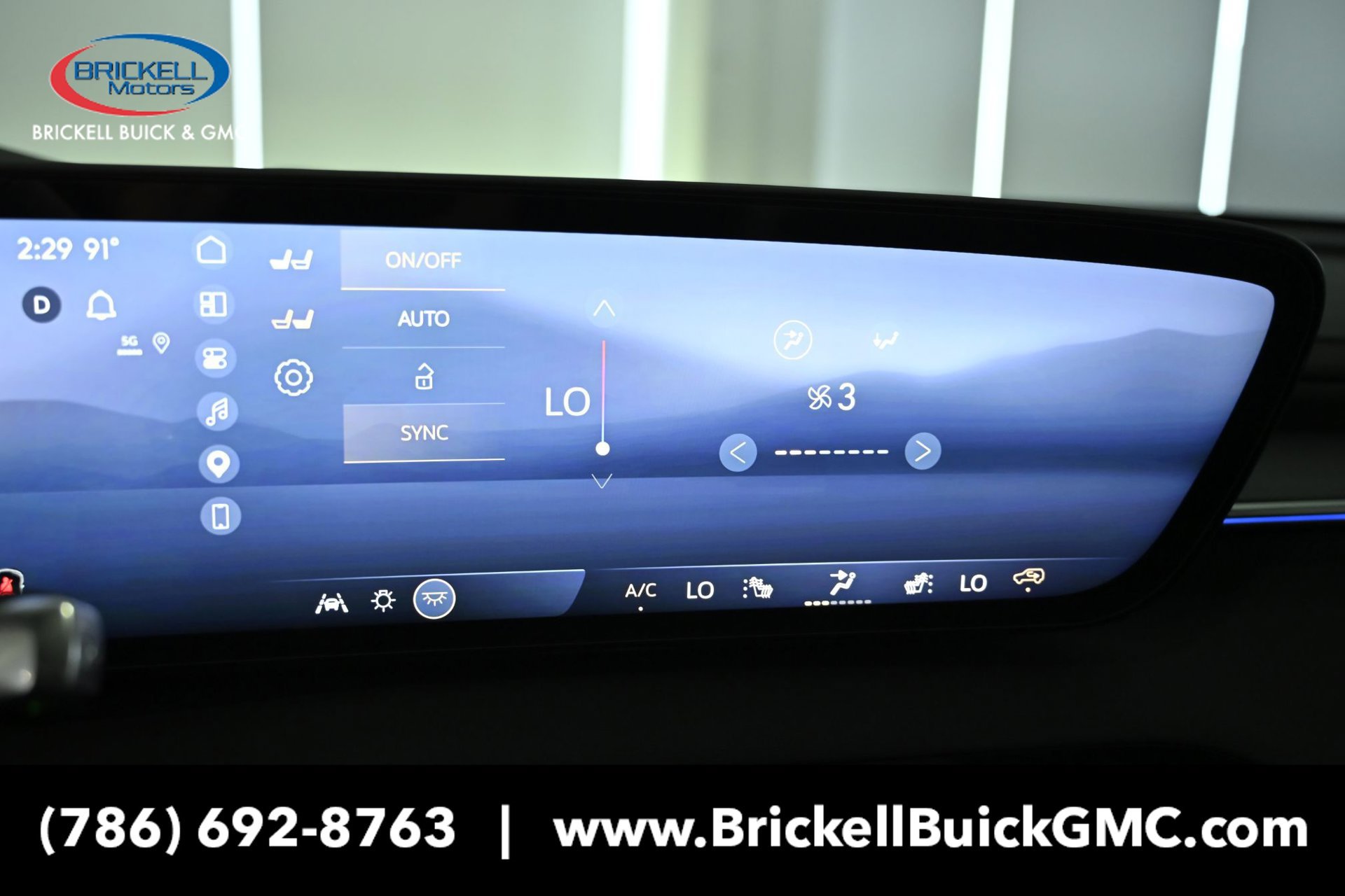 New 2026 Buick Enclave Sport Touring w/ Power Package FWD image 30