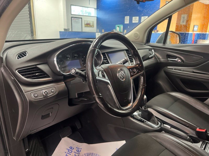 Used 2018 Buick Encore Sport Touring w/ Safety Package FWD image 17