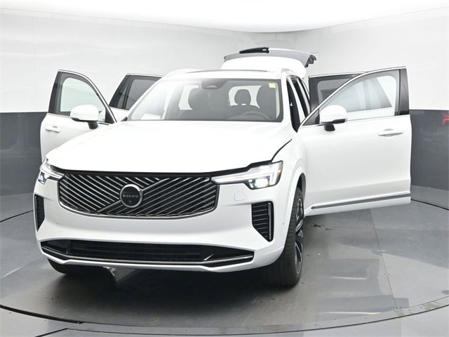 New 2026 Volvo XC90 B6 Plus image 56