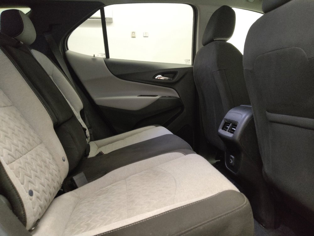 Used 2022 Chevrolet Equinox LS FWD image 19
