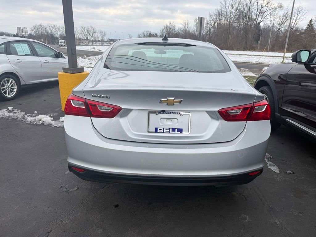 Used 2022 Chevrolet Malibu LS image 7