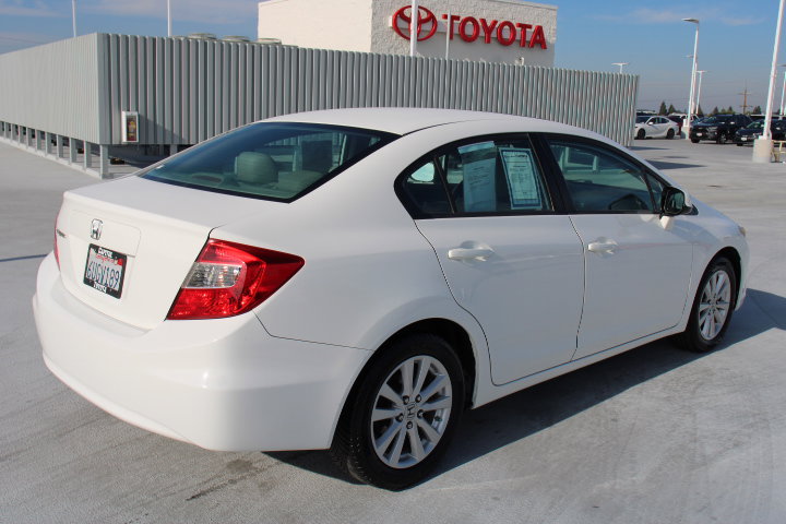 Used 2012 Honda Civic EX-L image 3