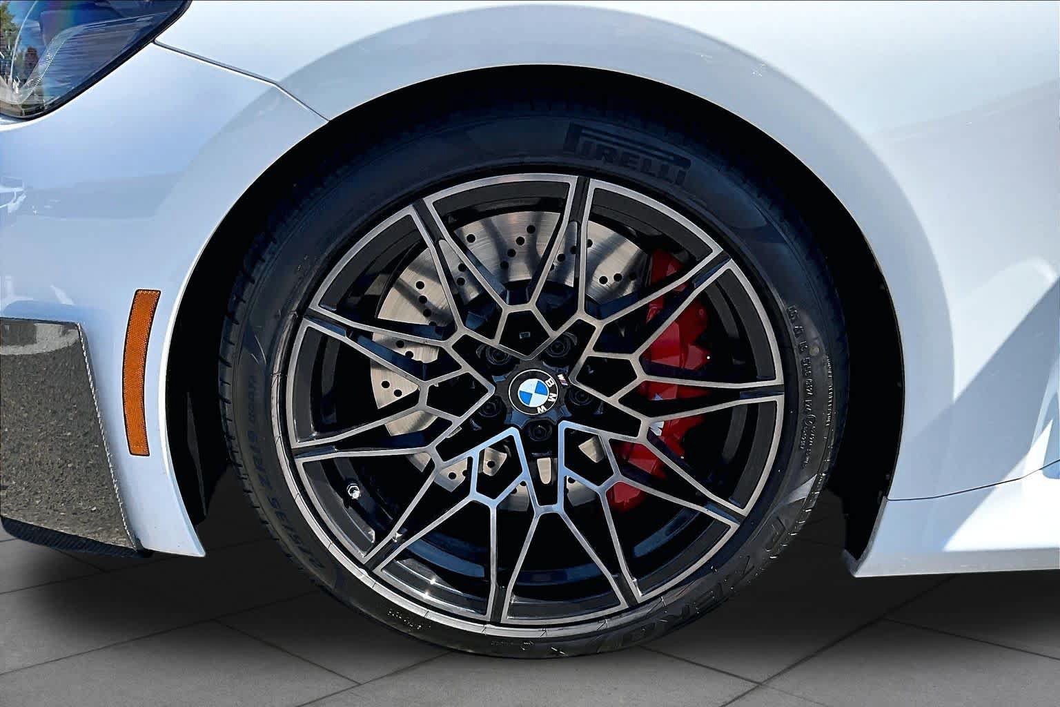 Used 2025 BMW M2 w/ Carbon Package RWD image 10