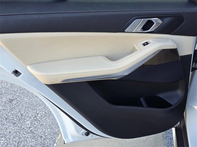 Used 2022 BMW X5 sDrive40i w/ Premium Package image 37