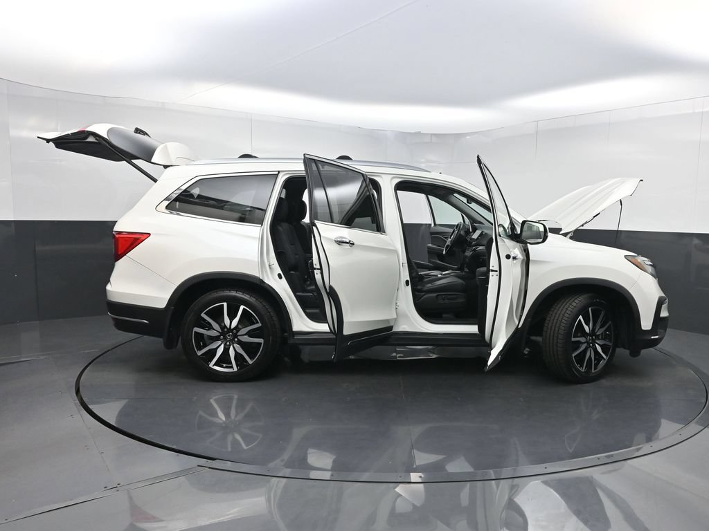 Used 2019 Honda Pilot Elite image 40