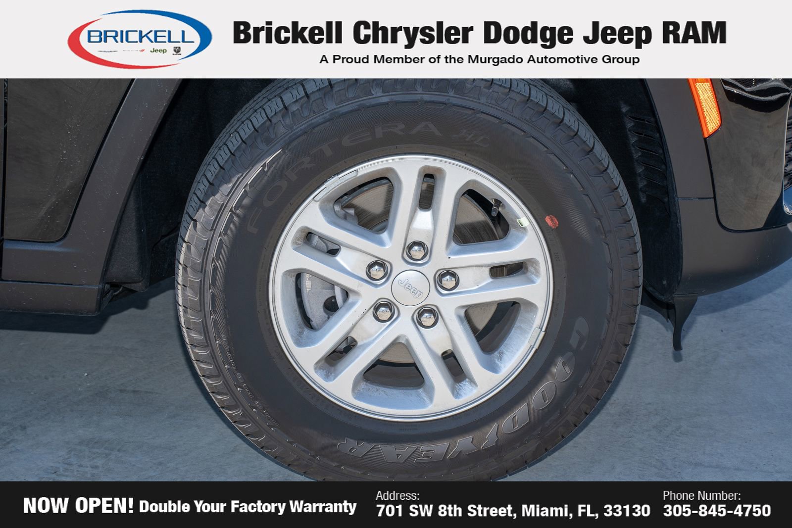 New 2025 Jeep Grand Cherokee Laredo w/ Luxury Tech Group I image 40