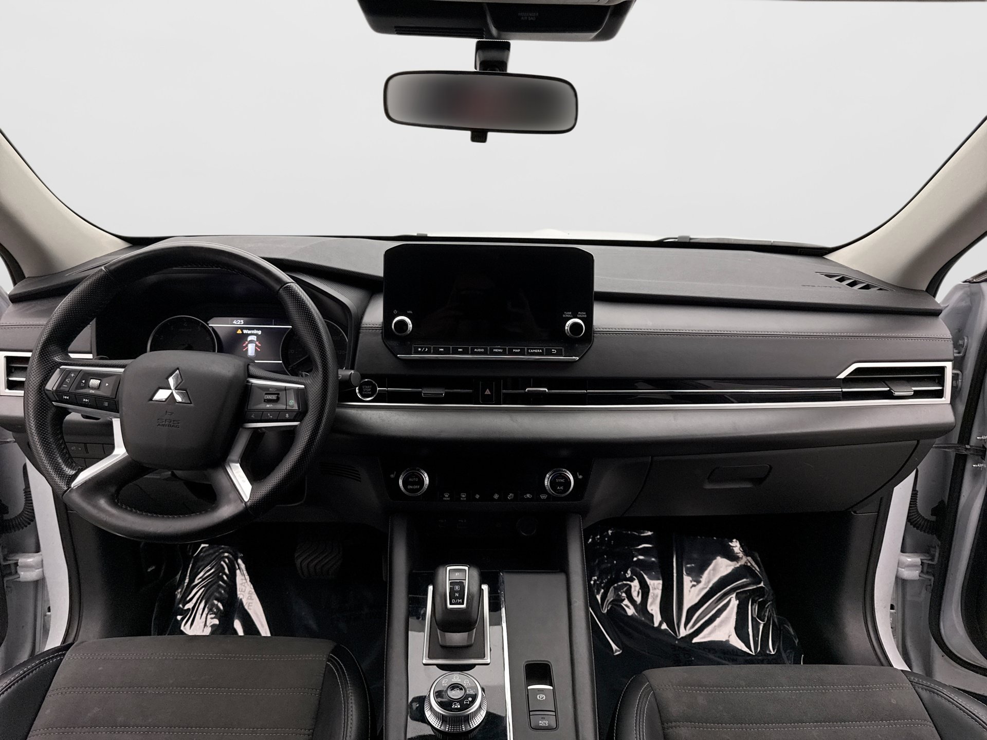 Used 2024 Mitsubishi Outlander SE AWD/4WD image 15