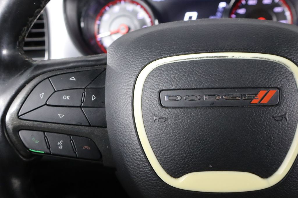 Used 2019 Dodge Charger SXT w/ Blacktop Package RWD image 8