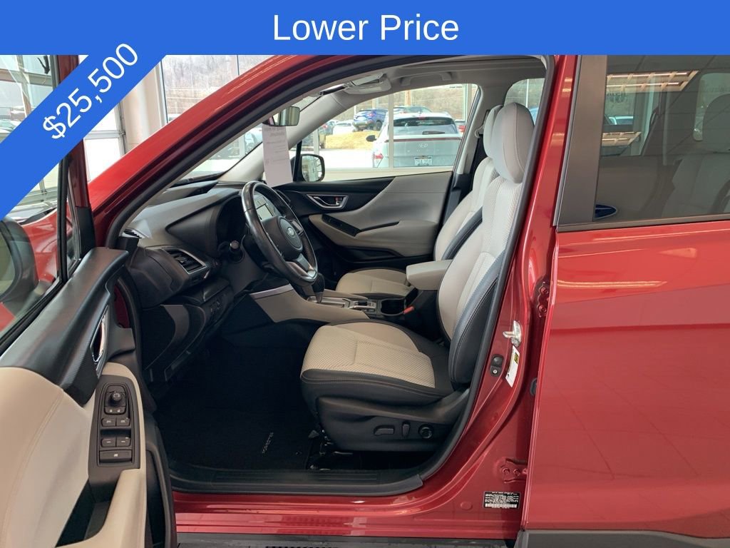 Certified 2023 Subaru Forester Premium image 3