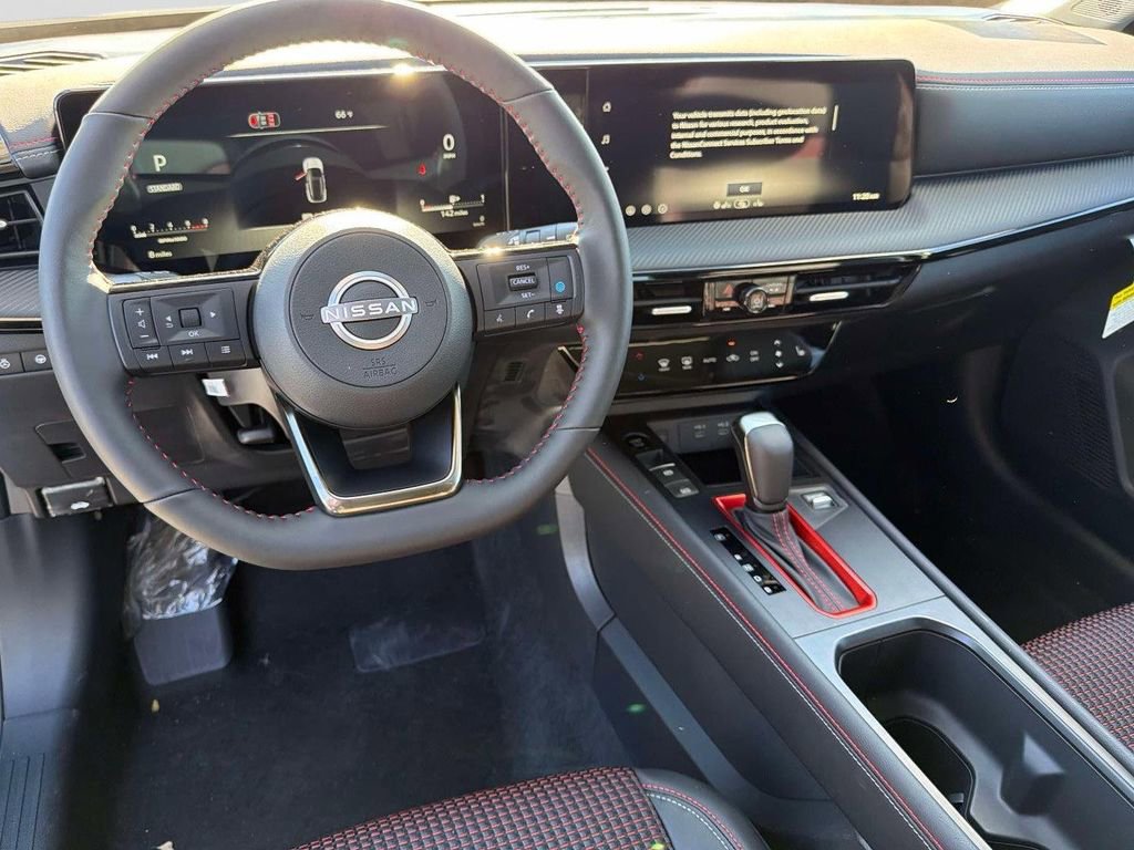 New 2026 Nissan Kicks SR w/ SR Premium Package image 11
