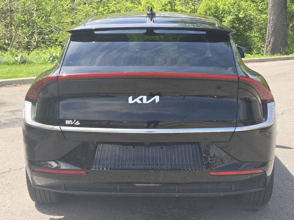 Used 2022 Kia EV6 Wind AWD/4WD image 15
