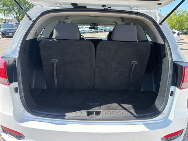 Used 2020 Kia Sorento FWD V6 image 16