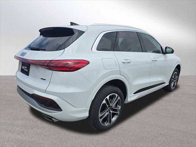 New 2026 Audi Q5 Premium AWD/4WD image 3