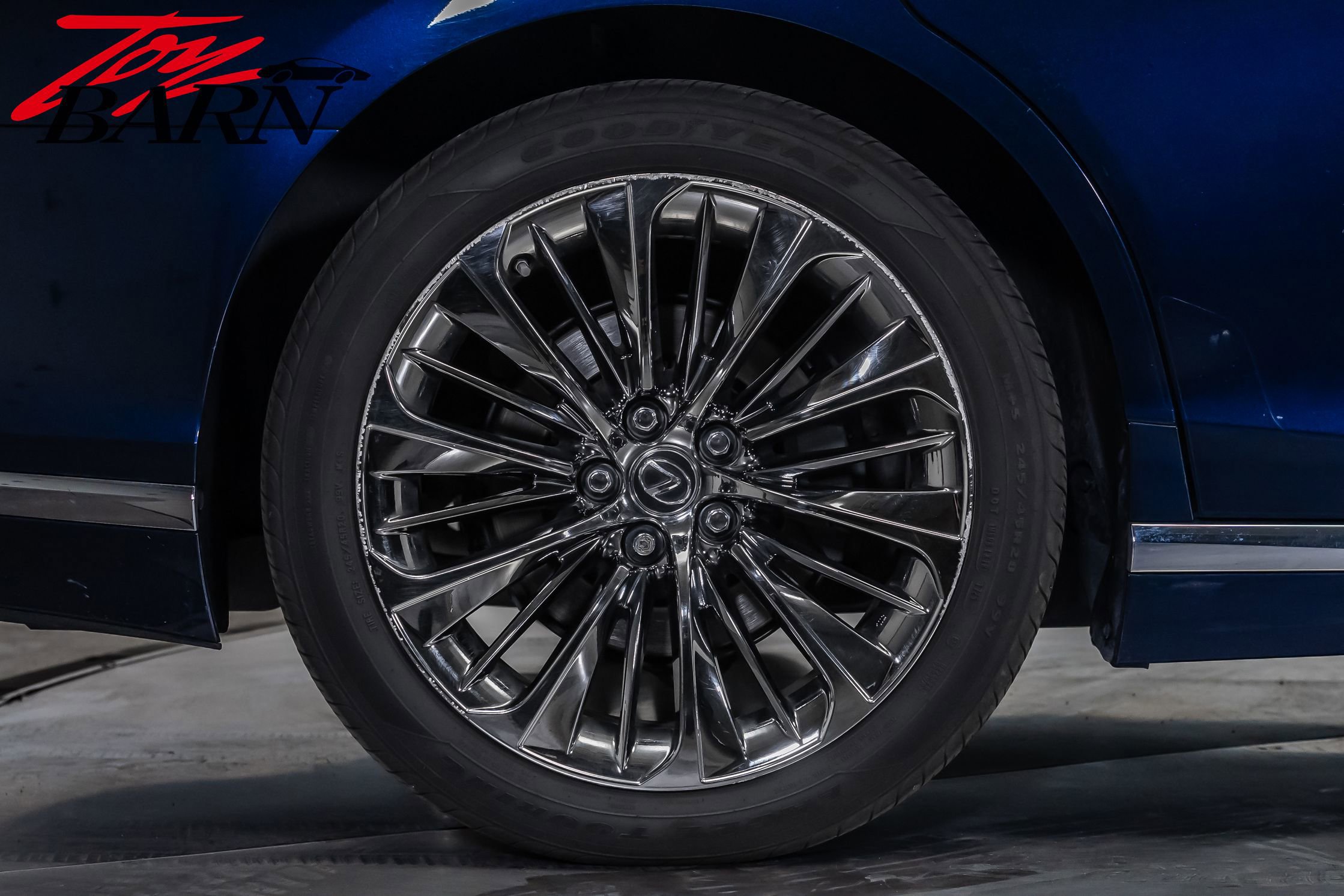 Used 2022 Lexus LS 500 AWD w/ Luxury Package image 14