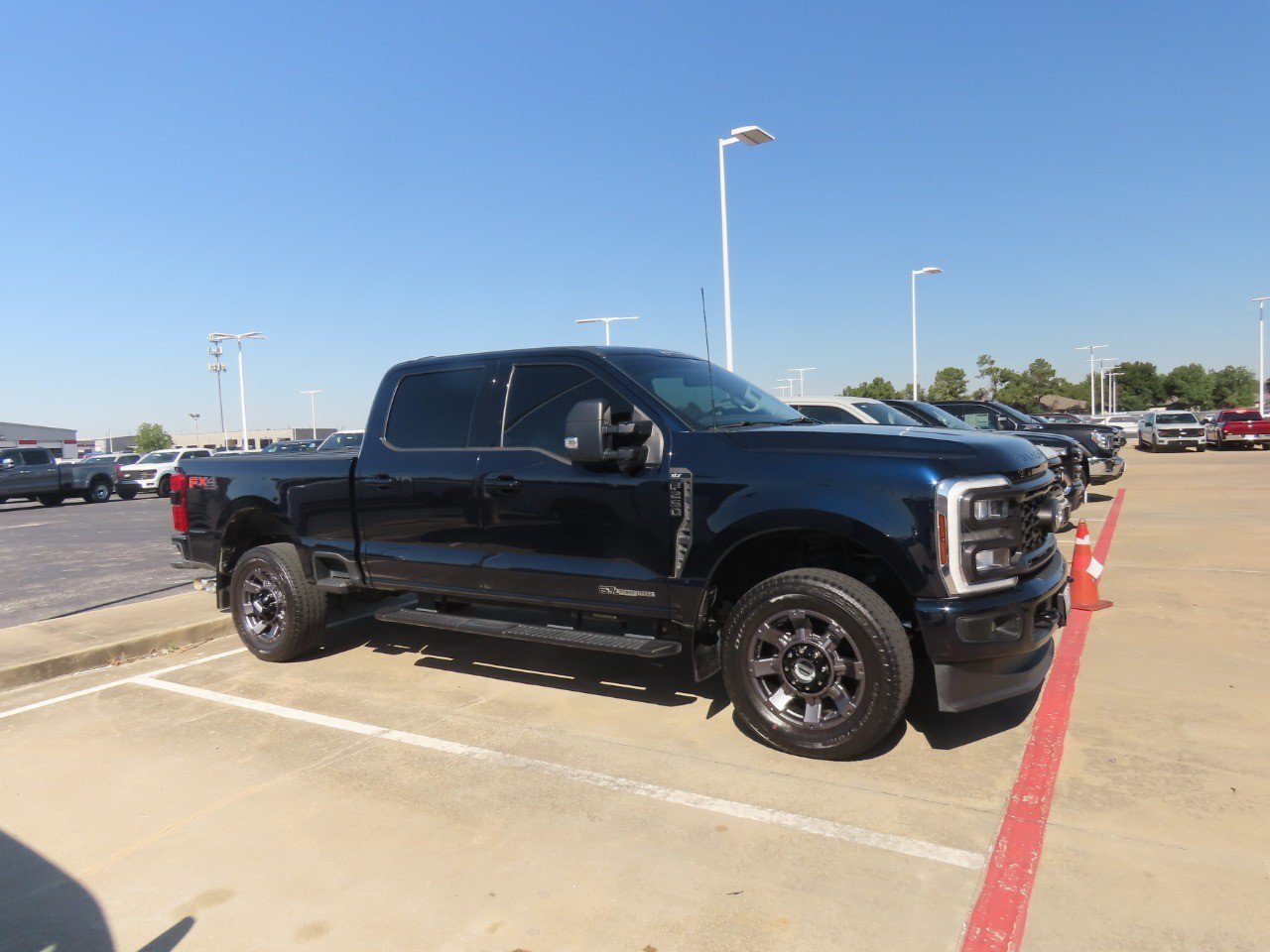 Used 2024 Ford F250 XLT w/ XLT Premium Package AWD/4WD image 7