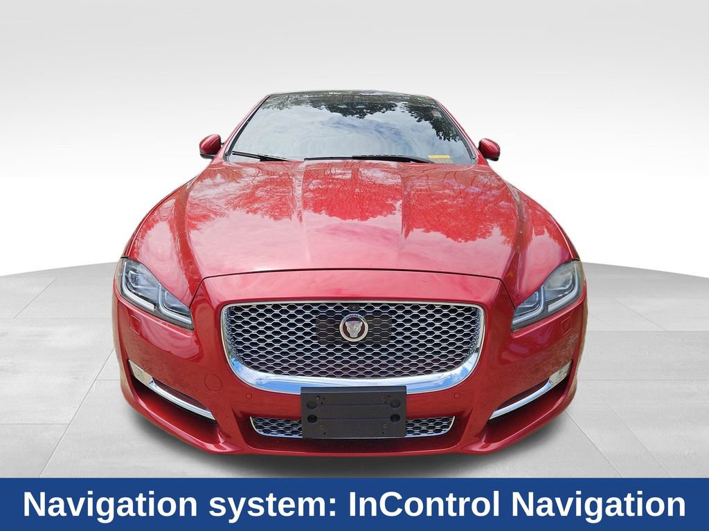 Used 2019 Jaguar XJ L Portfolio image 2