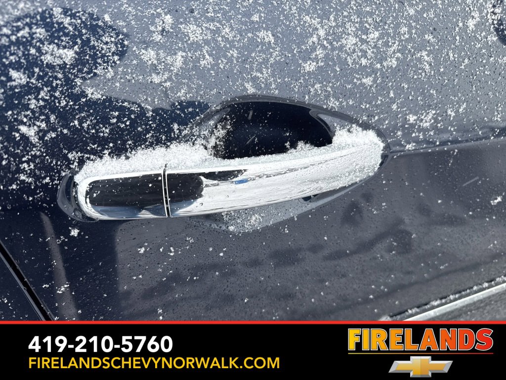 Certified 2016 Chevrolet Equinox LTZ w/ Enhanced Convenience Package image 24