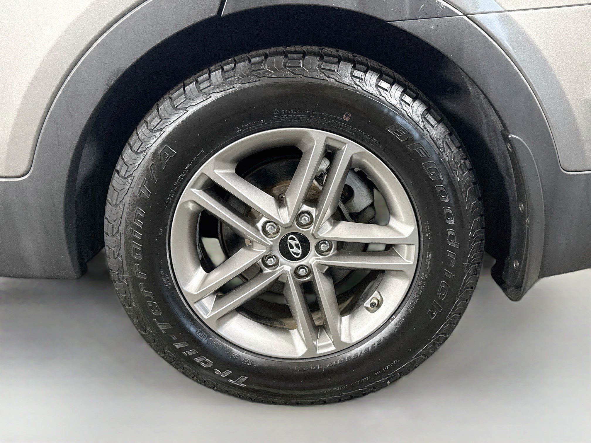 Used 2017 Hyundai Santa Fe Sport FWD image 37