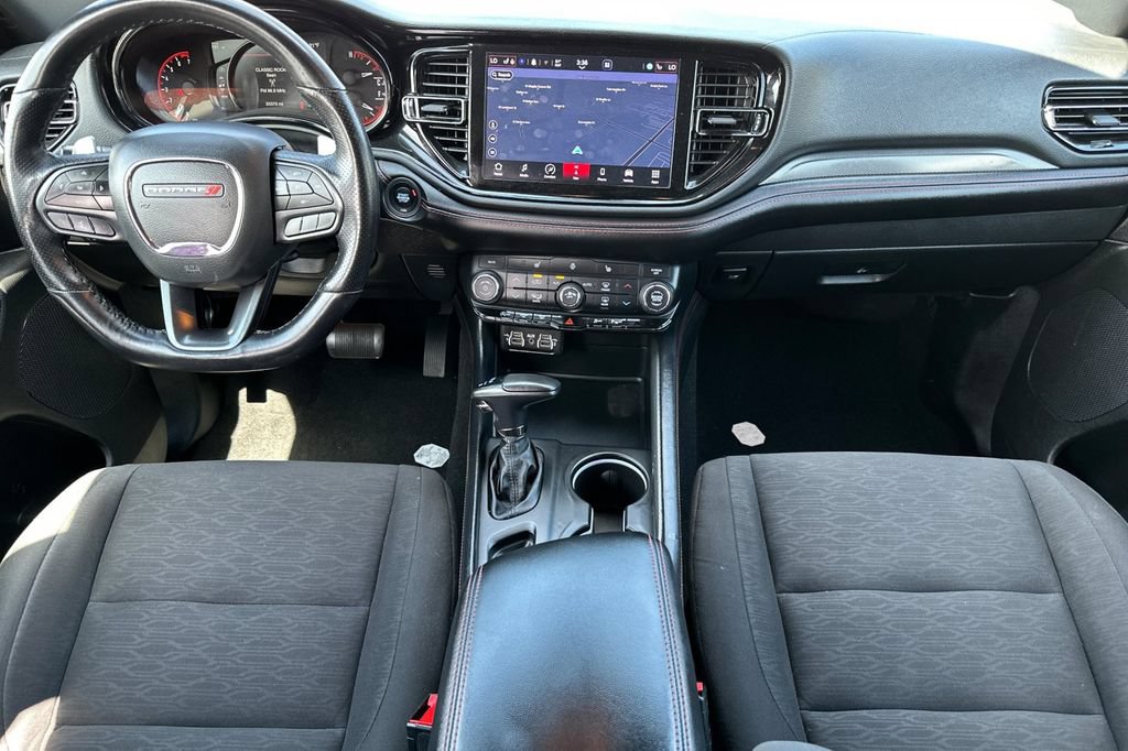 Used 2025 Dodge Durango GT AWD/4WD image 13