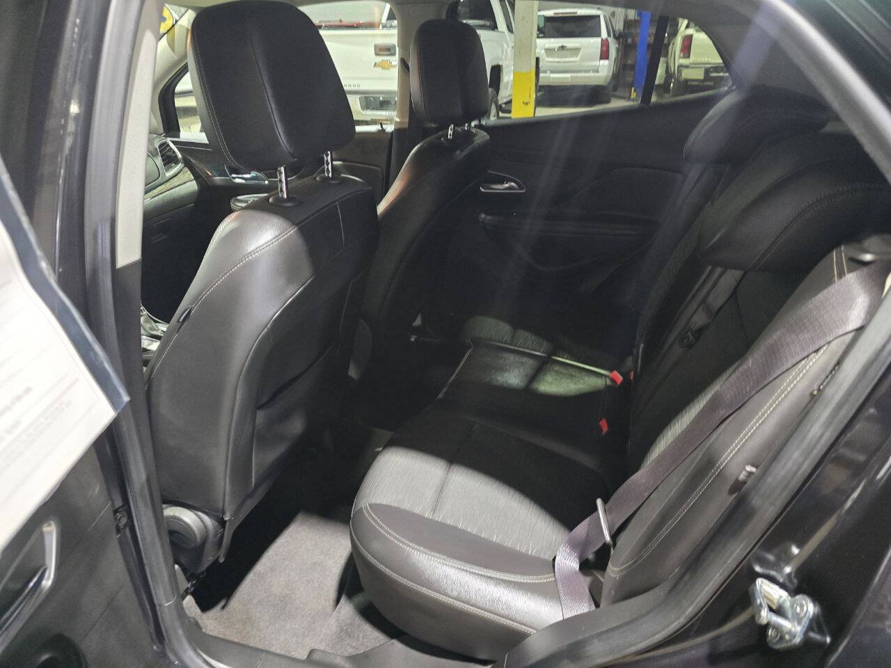 Used 2016 Buick Encore Convenience AWD/4WD image 24