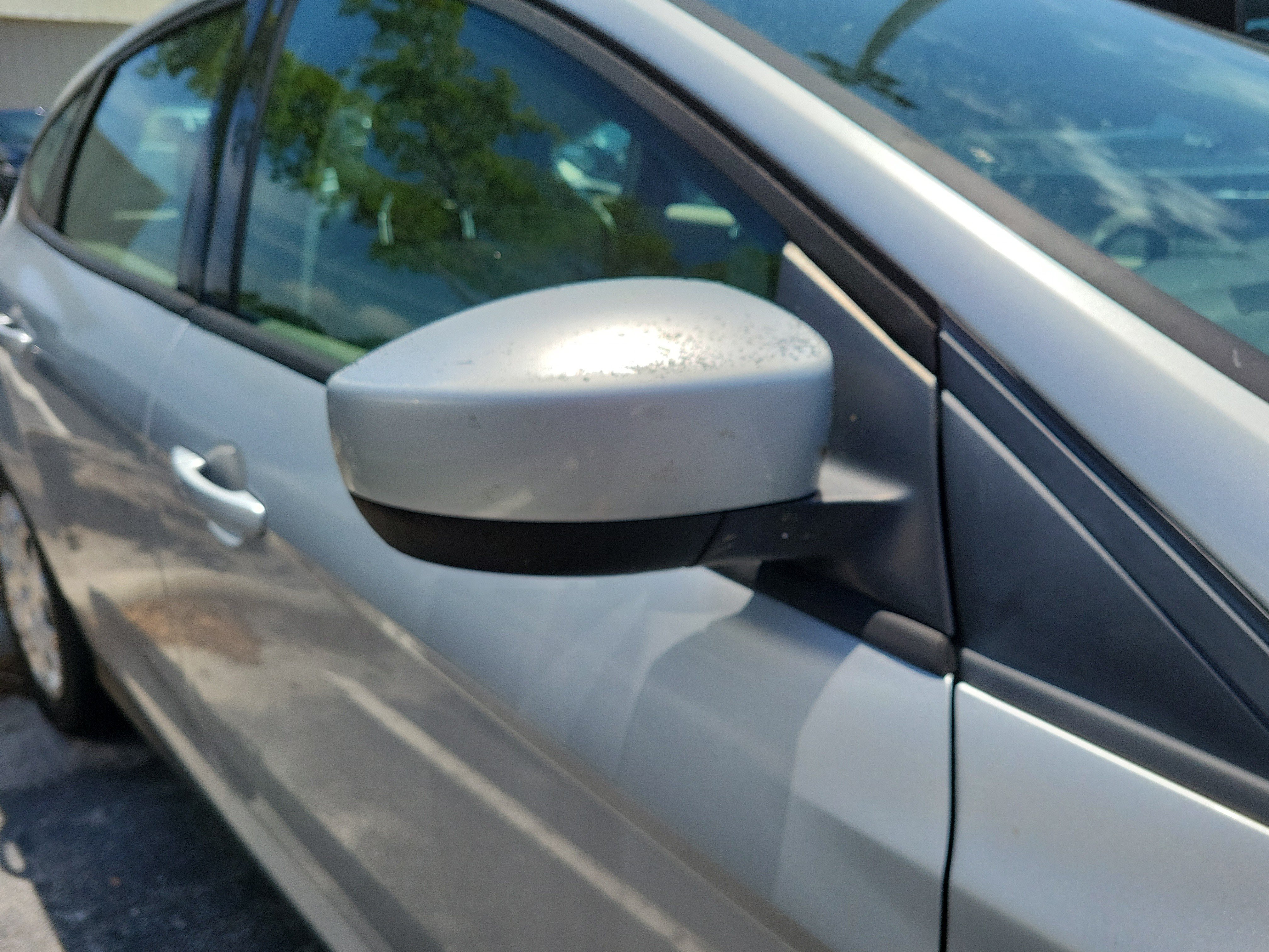 Used 2012 Ford Focus SE FWD image 8