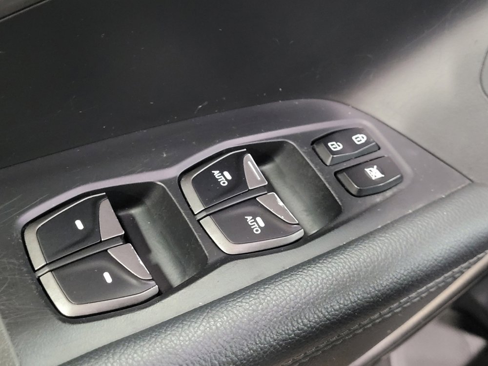 Used 2017 Hyundai Santa Fe Sport AWD/4WD image 27