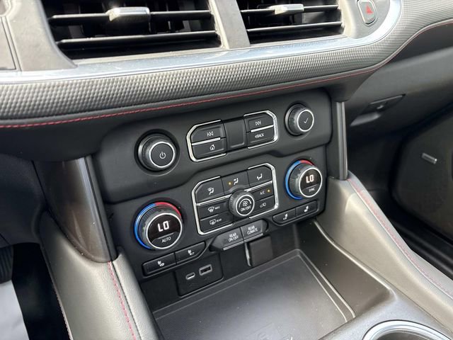 Used 2022 Chevrolet Suburban RST w/ Luxury Package AWD/4WD image 34