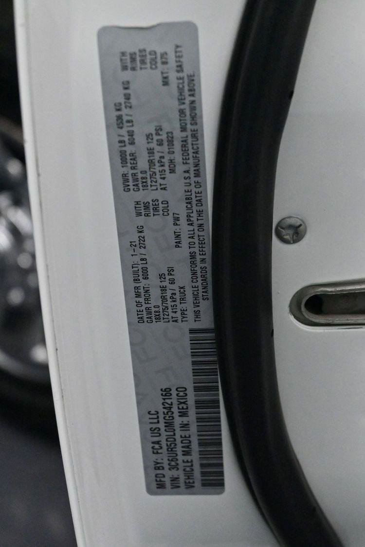 Used 2021 RAM 2500 Big Horn image 32