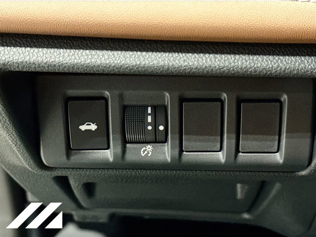 Used 2025 Subaru Legacy Touring XT w/ Popular Package #3 image 10