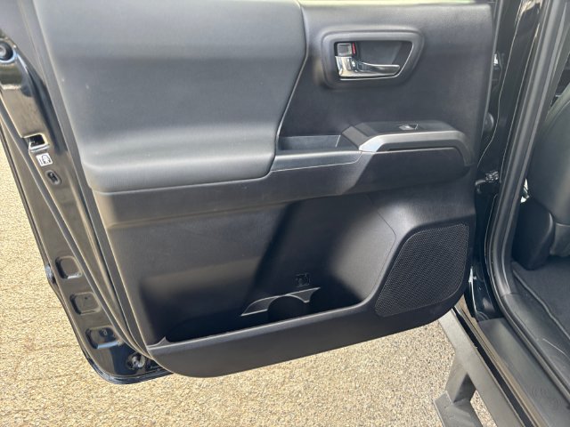 Used 2019 Toyota Tacoma TRD Pro AWD/4WD image 26